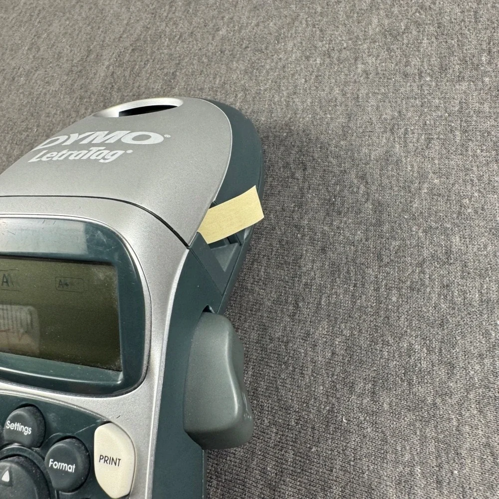 Dymo LetraTag Handheld Label Maker Silver Gray Portable‎ LT-100H Type